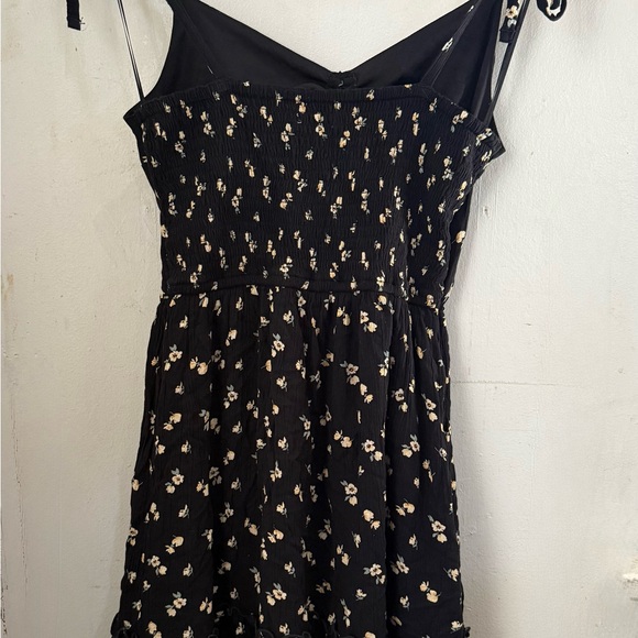 Floral Black Dress - Picture 5 of 6